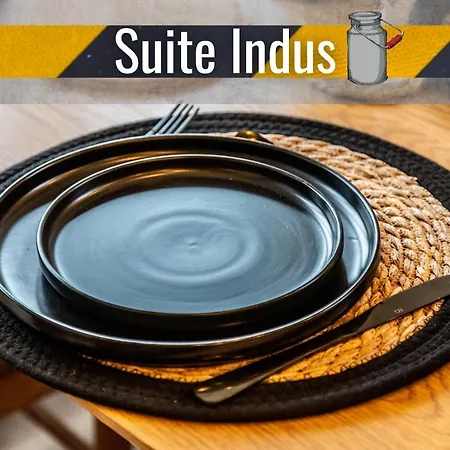 Indus - Jardin, Netflix Et Parking - Le Manoir Aux Pommes *