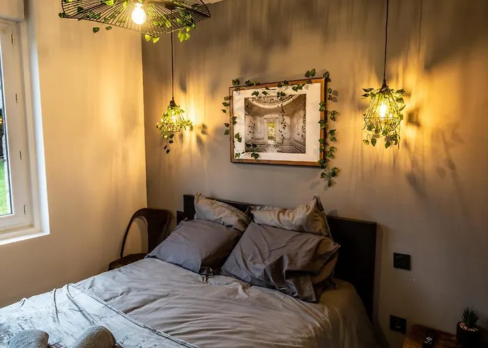 Indus - Jardin, Netflix Et Parking - Le Manoir Aux Pommes Apartment