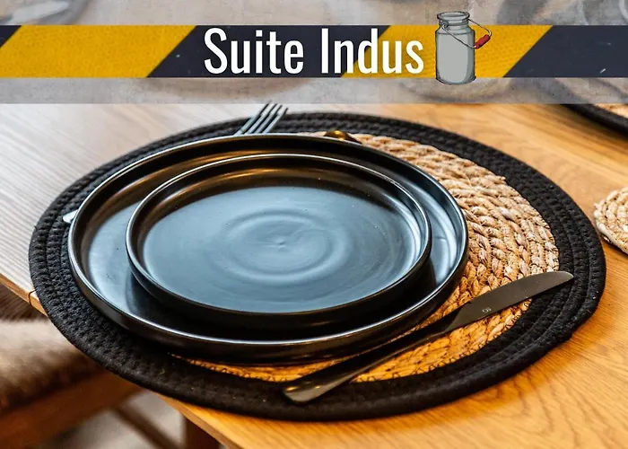 Indus - Jardin, Netflix Et Parking - Le Manoir Aux Pommes *